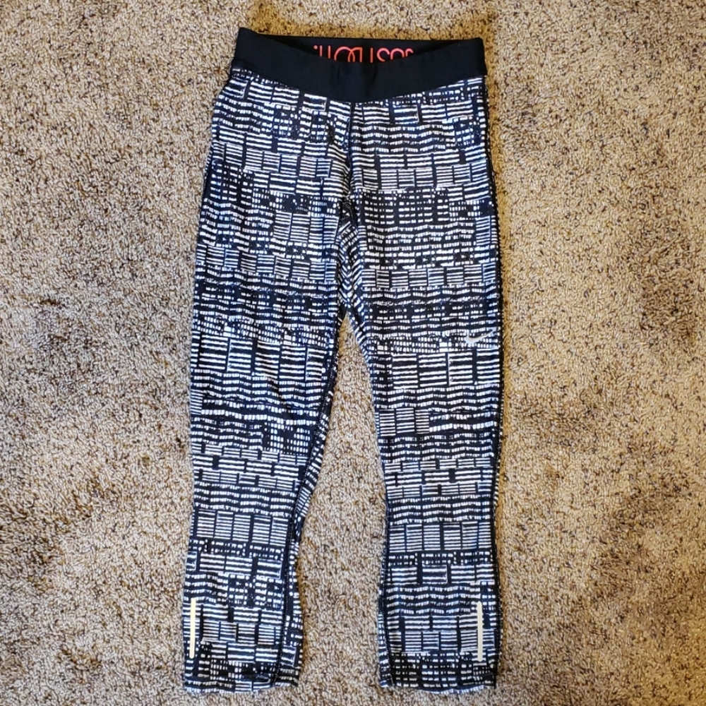 Nike running/workout capris